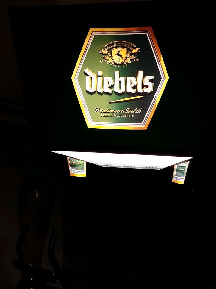 Diebels Alt Leuchtreklame Thekenlampe Bier Brauerei Pils Kicker in Ratingen