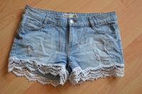 Shorts, Jeansshorts Gr. 36 hellblau, wie neu! Eimsbüttel - Hamburg Eimsbüttel (Stadtteil) Vorschau