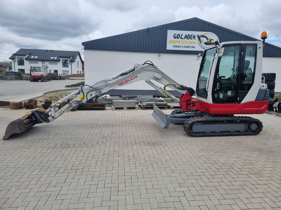 Minibagger Takeuchi TB235 (PREIS BRUTTO) in Insingen