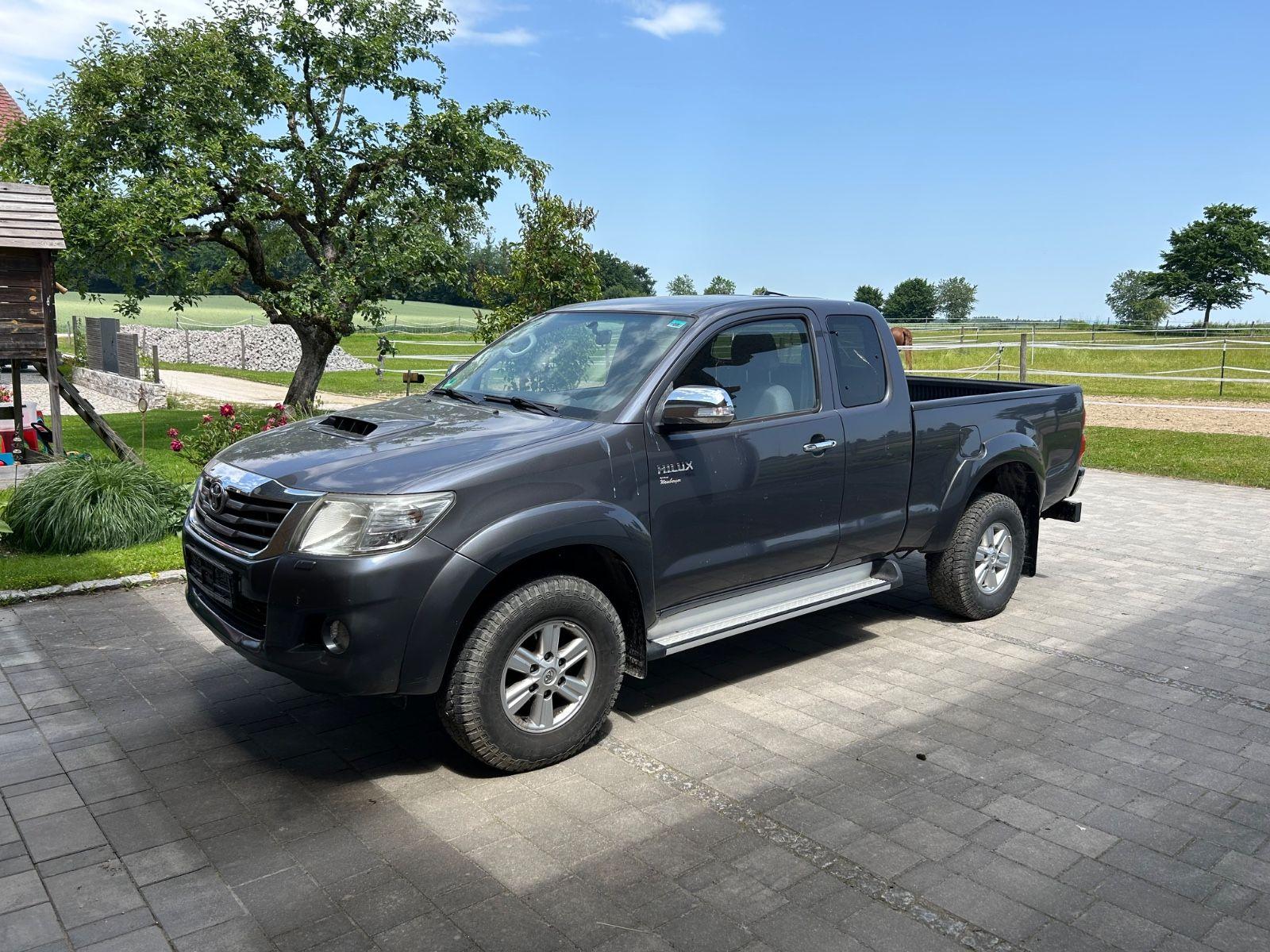 Abbildung des Autos Toyota Hilux