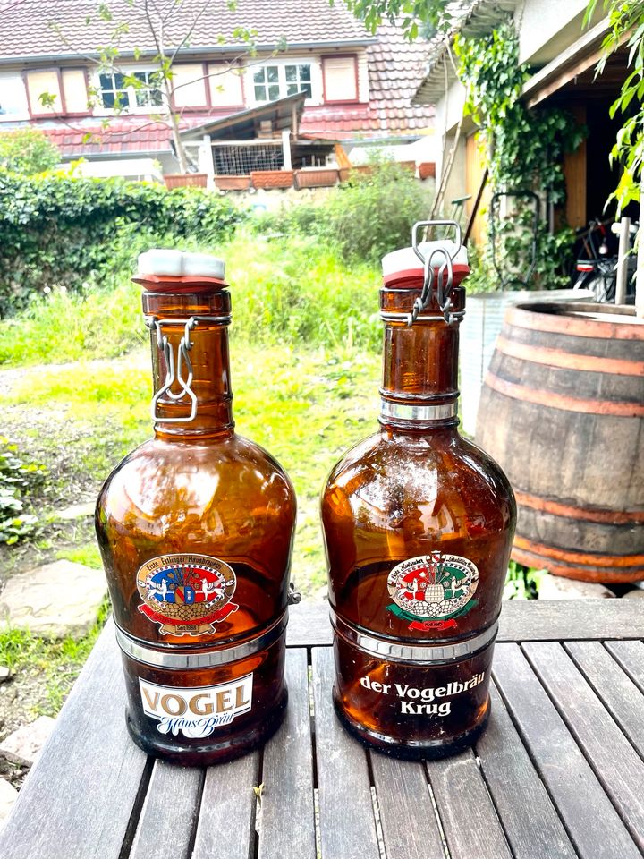 2 Bierkrüge Vogelbräu, 2 L in Durmersheim