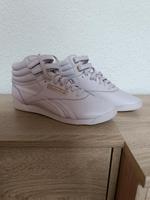 Reebok Cardi B NEU Sneaker Schuhe Lila 42.5 Bergedorf - Hamburg Lohbrügge Vorschau