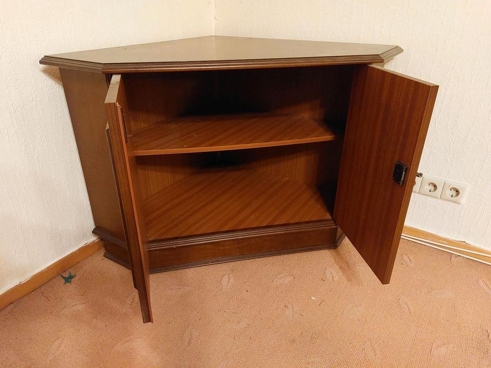 Eckschrank Kommode Fernsehschrank Schrank in Suhlendorf