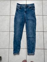 High rise skinny Jeans 36 Mädchen Nordrhein-Westfalen - Verl Vorschau