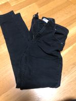 Jeans Bershka 36 schwarz super high skinny waist Kr. München - Ismaning Vorschau