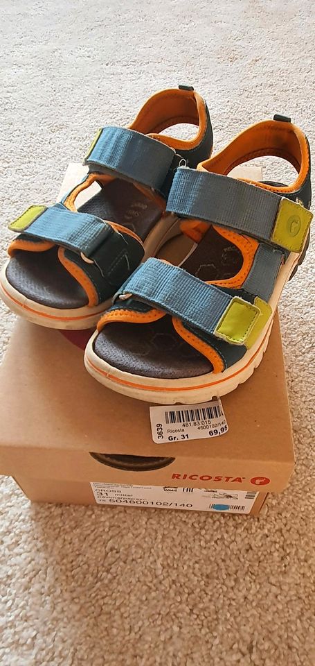 Tolle Ricosta Pepino Cross Sandalen Größe 31 in Meißenheim