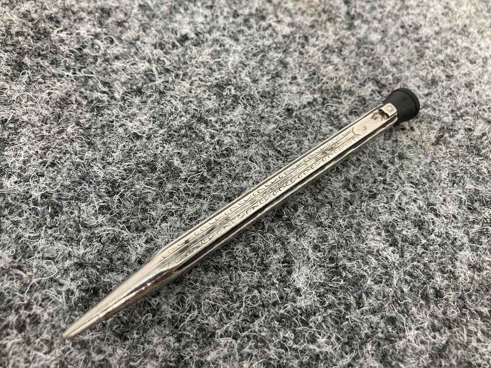 ANTIKER DREHBLEISTIFT ART DECO SILBER BAKELIT KNOPF um 1920 in Berlin