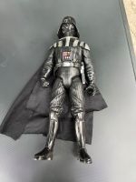 StarWars Star Wars Darth Vader Puppe 30cm groß Stuttgart - Zuffenhausen Vorschau