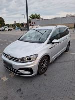 Volkswagen Touran 2.0 TDI SCR DSG Comfortline Comfortline Frankfurt am Main - Griesheim Vorschau