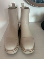 Boots Beige Niedersachsen - Helmstedt Vorschau