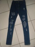 Skinny Jeans Hose SHEIN Gr. XS blau mit Löchern NEUWERTIG Nordrhein-Westfalen - Reichshof Vorschau