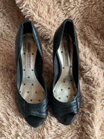 Schwarze Absatz Schuhe Nordrhein-Westfalen - Hemer Vorschau