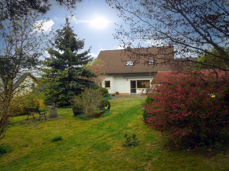 Einfamilienhaus mit Doppelgarage und herrlichem Garten in ländlicher Lage in Trogen