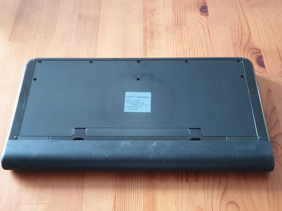 Logitech Alto Business Laptopständer Halter mit Tastatur, schwarz in Hamburg