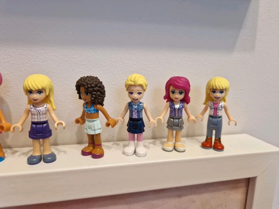 Lego Friends Figuren in Straelen