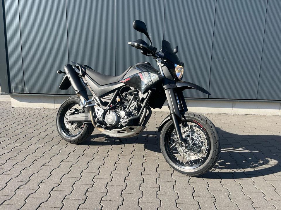 Yamaha XT660X 1Hand HU neu Original Zustand in Rietberg