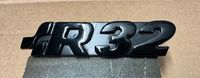 VW Golf R32 Kühler Grill Emblem 1J6853679D schwarz Lackiert Kr. München - Kirchheim bei München Vorschau