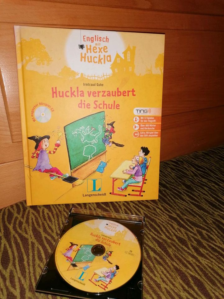 Buch Huckla verzaubert die Schule in Gerzen