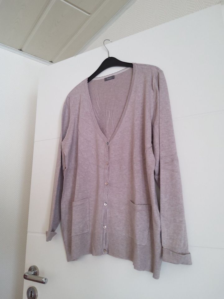 Strickjacke, Jacke, Gr. XL, beige, mit Taschen, yessica in Ense