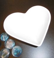 Schmuckschale Porzellan weiß Herzform 17,5 x 16 x 7 cm -  3,- € ! Kreis Pinneberg - Uetersen Vorschau