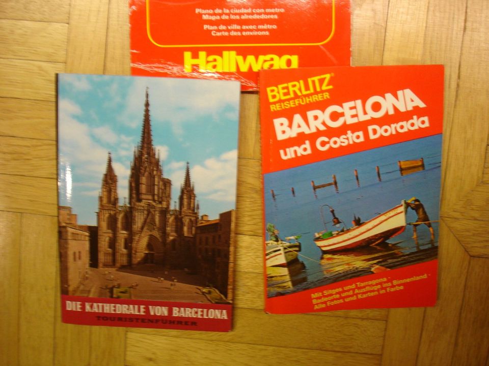 Barcelona: Hallwag CityMap, Berlitz Reiseführer, Die Kathedrale v in Lörrach