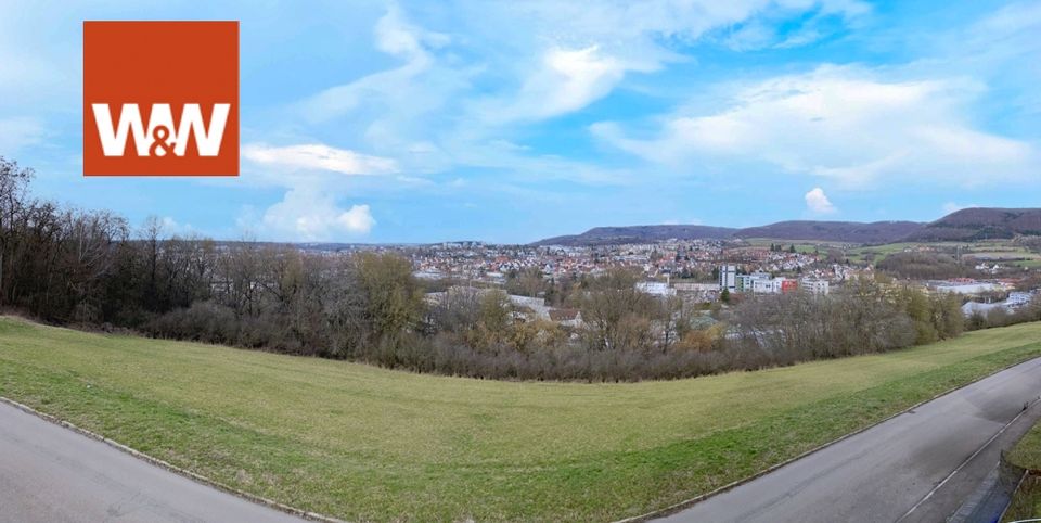 Sofort bezugsfrei! 4-Zimmer-Wohnung mit Garage und herrlichem Ausblick über Aalen in Aalen