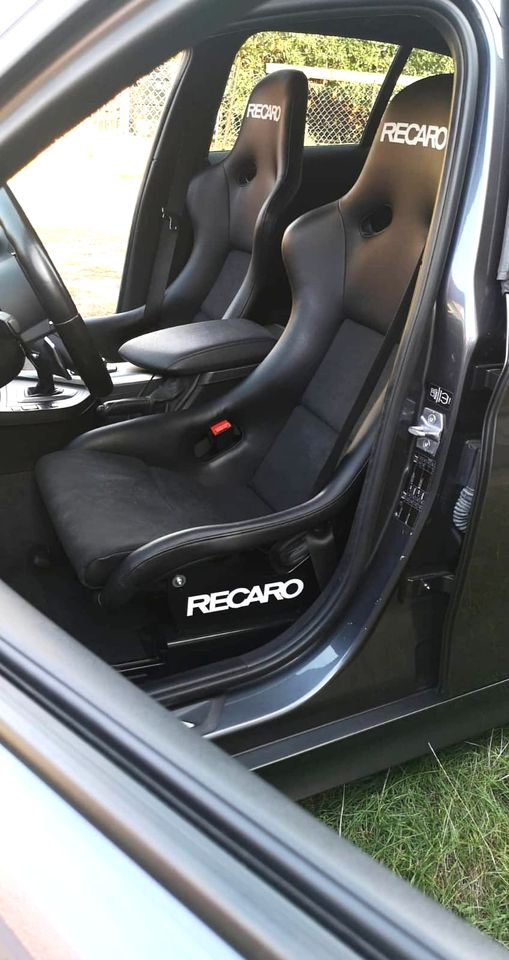 Recaro Pole Position BMW E36 komplettes Einbaupaket mit Konsolen in Lage