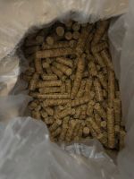 Ca. 7,5 Kilo Leinpellets - Leinsticks -Schafe,Hunde,Pferde Futter Bayern - Kulmbach Vorschau