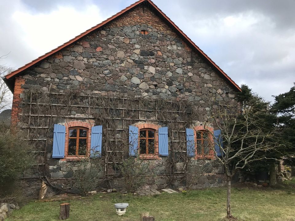 Feldstein-Landhaus mit Scheune, großem Garten im Speckgürtel von Berlin (Nähe Biesenthal) in Breydin