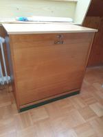 alter, niedriger Rolladenschrank aus Holz, funktionstüchtig Bayern - Grafing bei München Vorschau