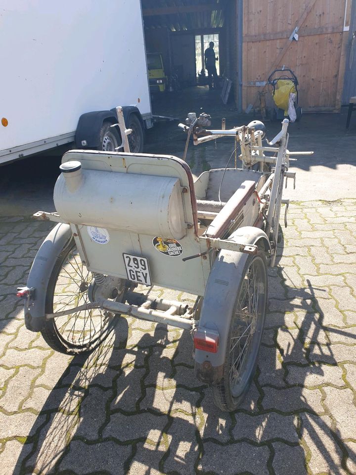 Oldtimer Meyra 3 Rad Rollstuhl in Bremervörde