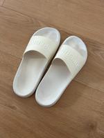 Superdry Badeschuhe Badelatschen Gr. L Weiß Berlin - Steglitz Vorschau