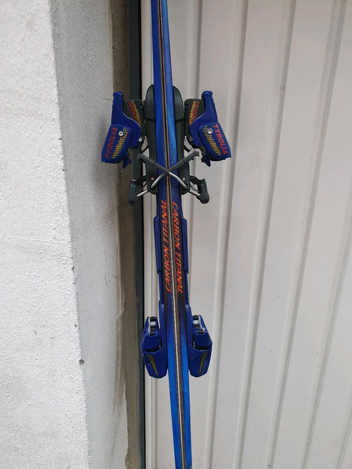 Ski Head F5 Flex Control 780 Carbon Titanal 190cm Skier in Herten