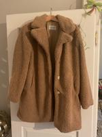Nagelneu c & a c&a the outerwear teddy Mantel Gr 36 eu 42 beige München - Bogenhausen Vorschau