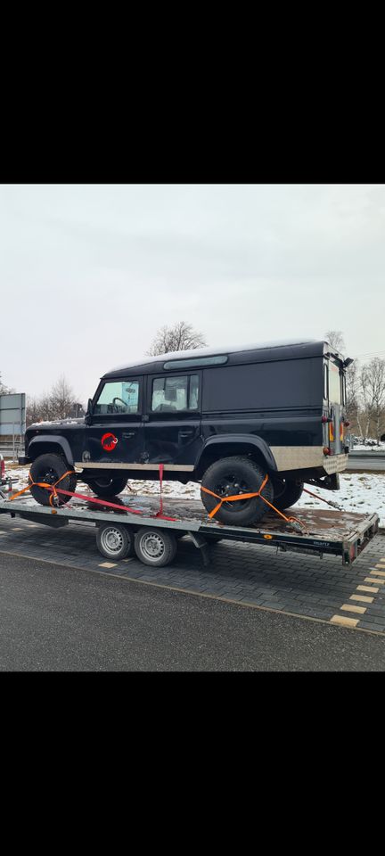 Land Rover Defender 300tdi in Passau