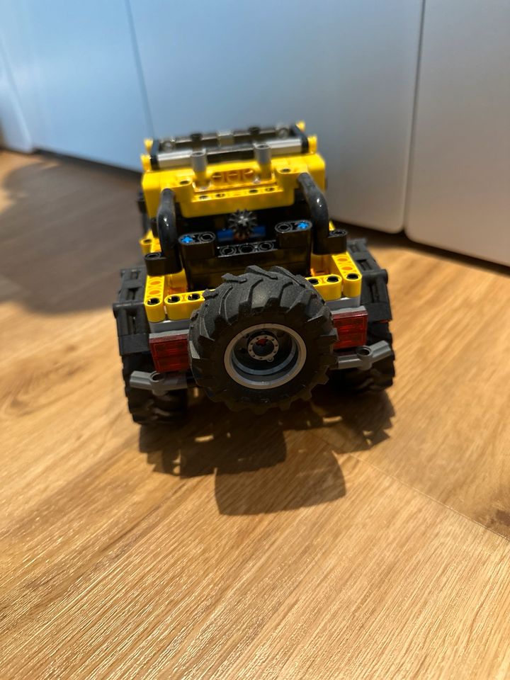 Lego  Technik Jeep Wrangler 42122 in Köln