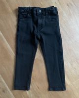 DKNY Jeans Kinder Jeans schwarze Hose Gr. 98/104 Berlin - Lichtenberg Vorschau