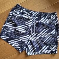 Superdry Badehose, gemustert, in Größe L Hessen - Hohenahr Vorschau
