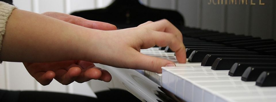 Gesucht: Klavierlehrer/in Klavierunterricht Kinder in Heidenheim an der Brenz