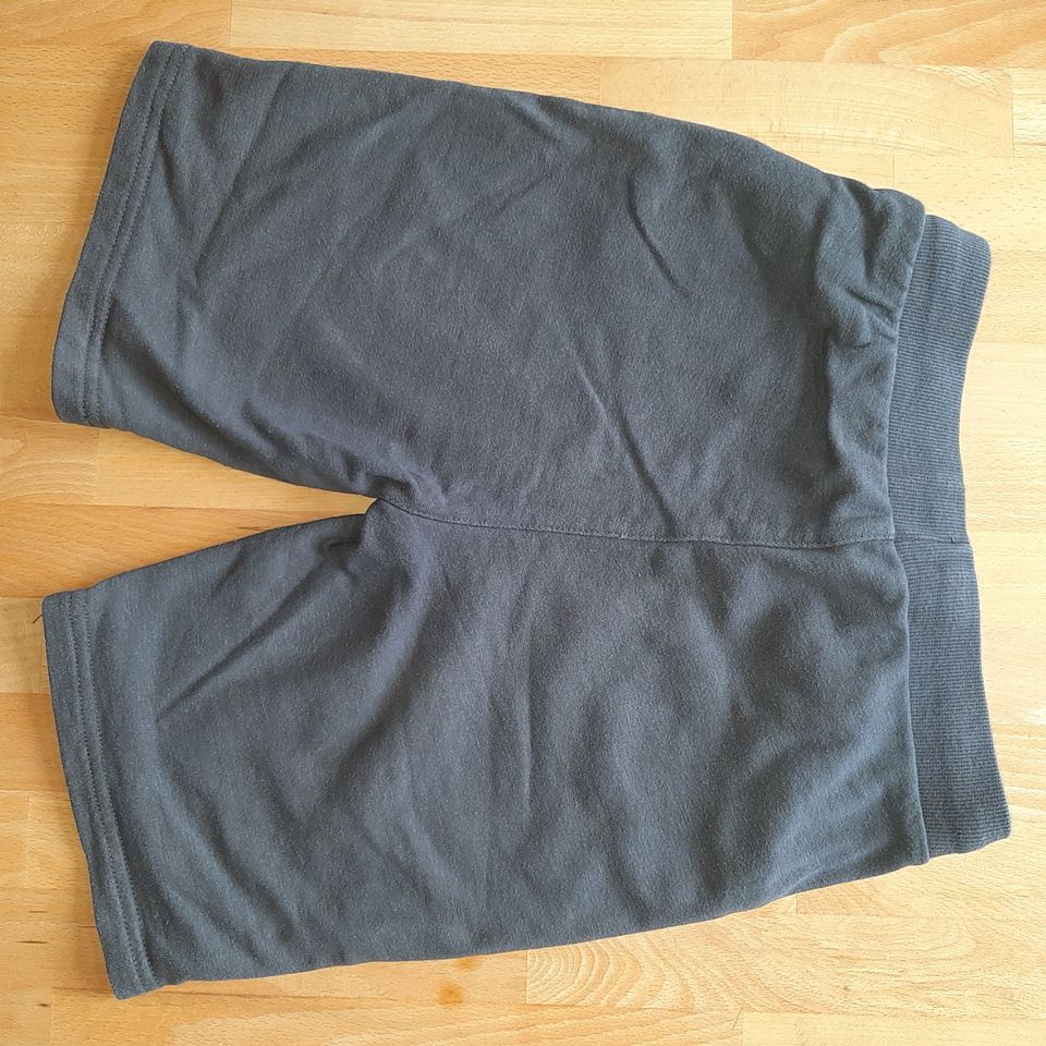 Erstings Jogging Shorts Gr. 134 dunkelgrau in Ebsdorfergrund