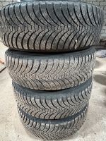 VW Passat 3BG Radsatz Allwetter 195/65R15 91V.   5x112 Nordrhein-Westfalen - Bünde Vorschau