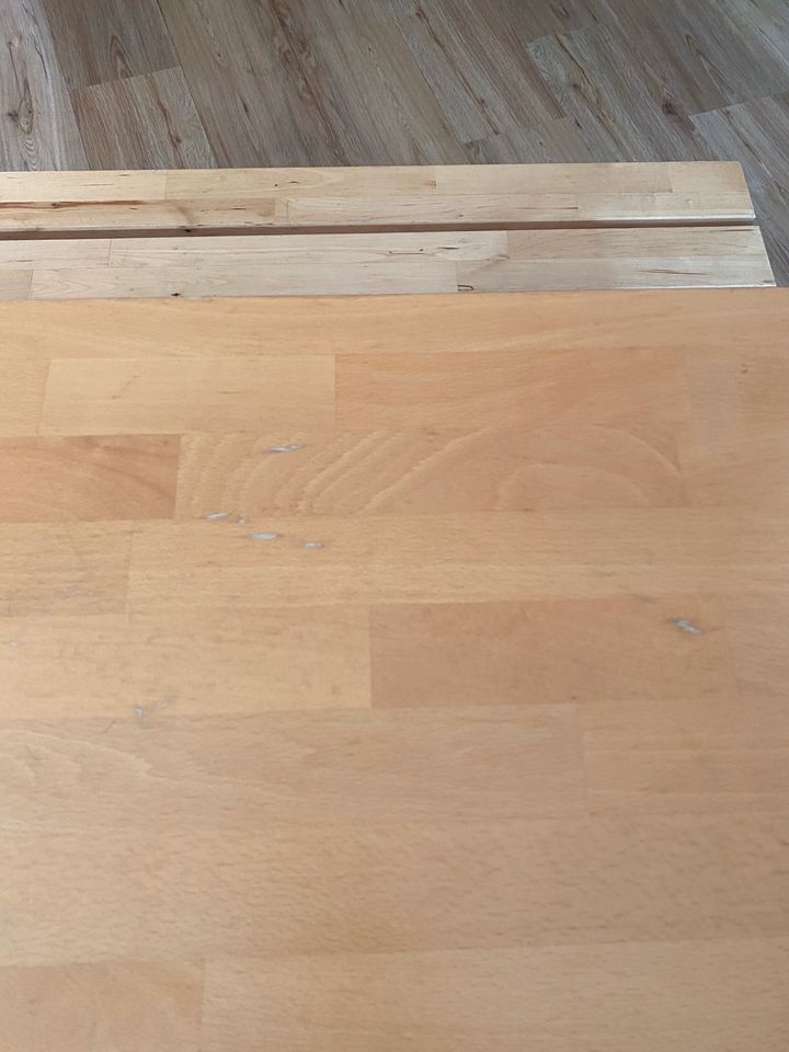 Holztisch Esstisch Tisch aus Holz in Adelzhausen
