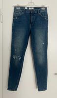 Blaue Jeans von Bershka Gr.40 Niedersachsen - Sarstedt Vorschau
