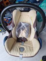 Babyschale von Maxi Cosi Cabrio Fix in Beige /Braun Bergedorf - Hamburg Lohbrügge Vorschau