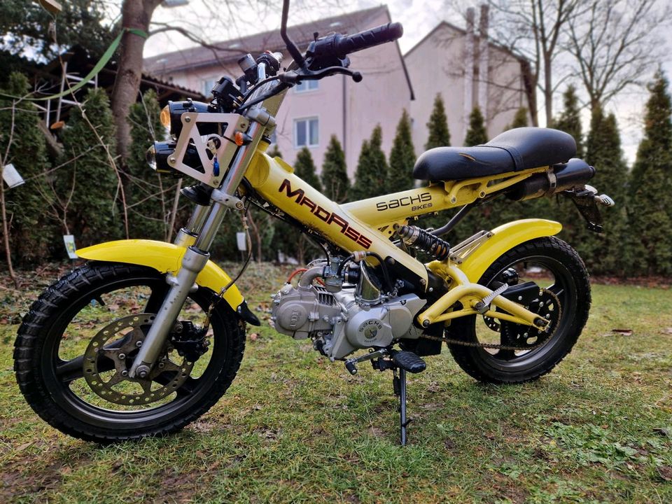 MADASS 125 50 SACHS PEDALO WOHNMOBIL MOPED MOFA in München