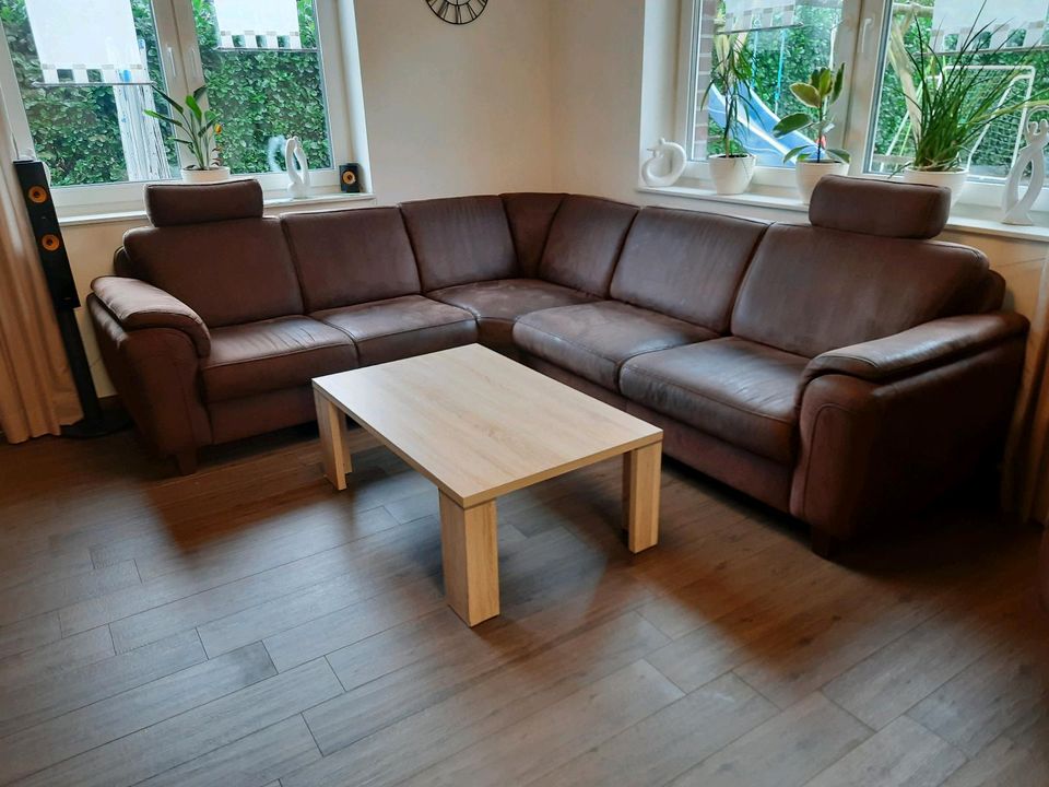 Wohnlandschaft, Sofa, Sessel, Couchtisch in Friesoythe