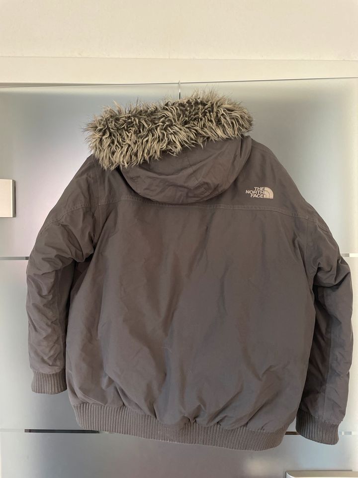 The North Face Gotham Boys Daunenjacke Winterjacke 14/16 164/170 in Bad Doberan