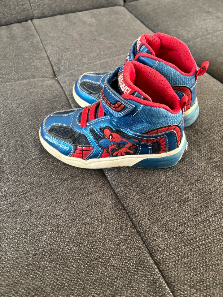Geox Spiderman Sneaker Schuhe Gr. 28 mit Licht in der Sohle in Dortmund