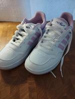 Adidas Schuhe in Flieder Gr 40 Baden-Württemberg - Emmendingen Vorschau