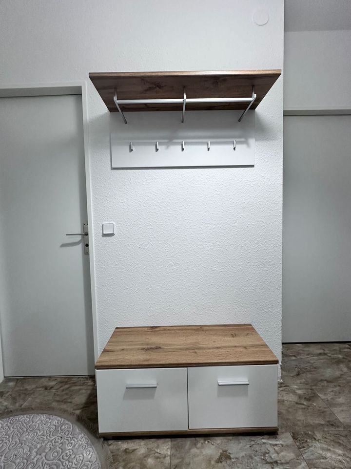 Schuhsrank und Garderobe wie Neu! in Berlin